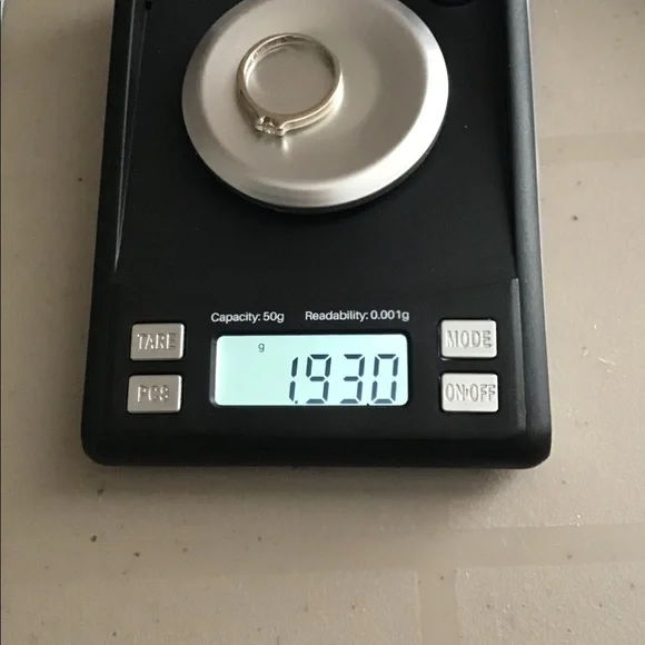 14K White Gold Ring with Diamond Size 5 - Picture 8 of 9